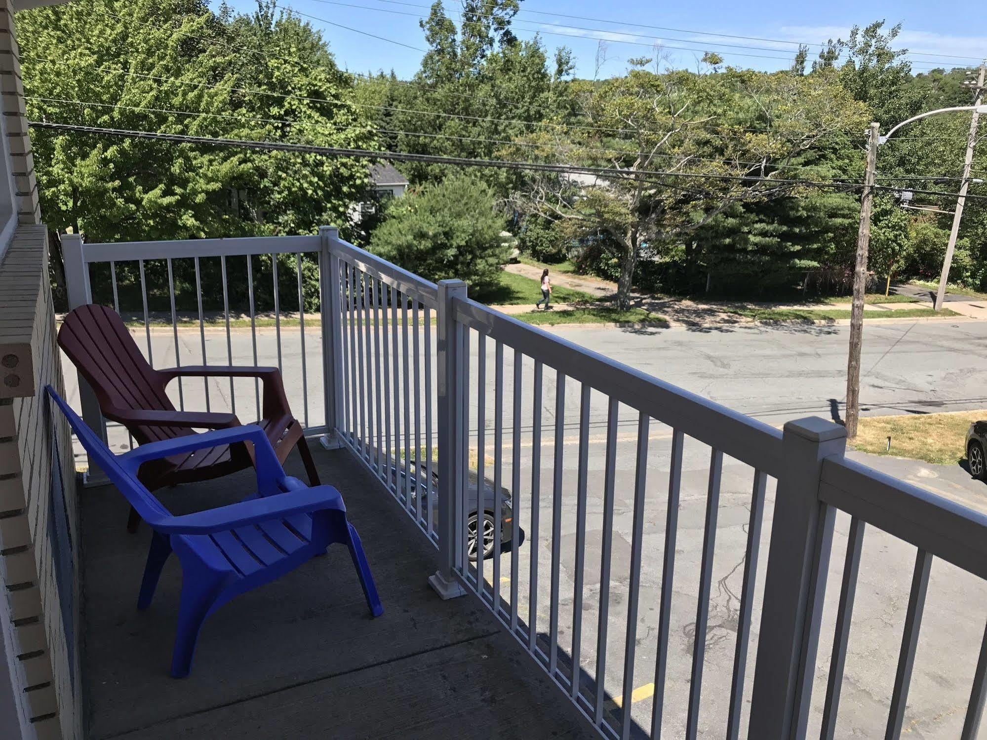 Lake City Motel Дартмут Экстерьер фото